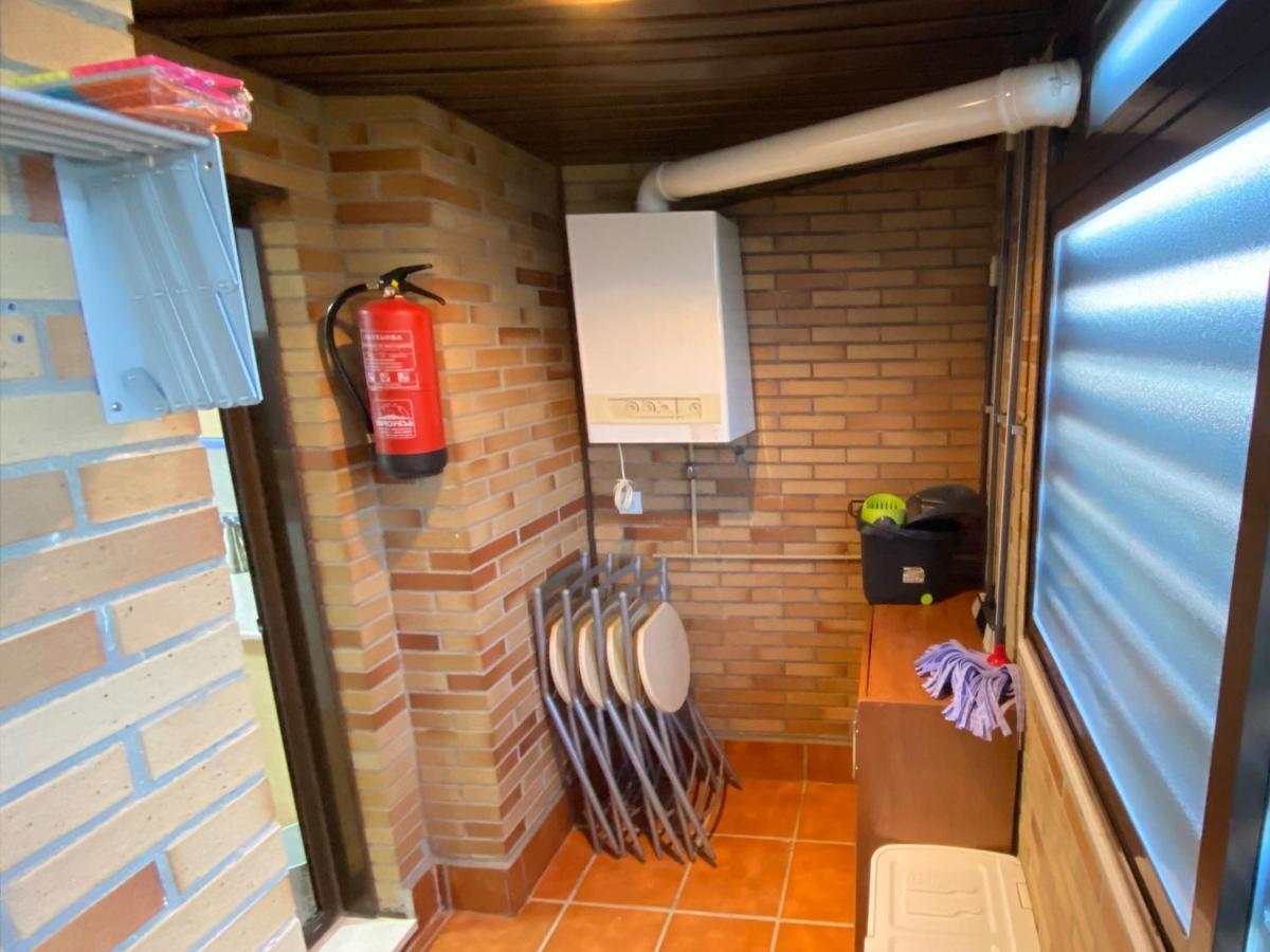 Aires De Toledo-Parque Warner Y Madrid En Familia Daire Dış mekan fotoğraf